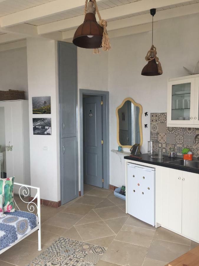 El Laurel Villa Frontera Luaran gambar